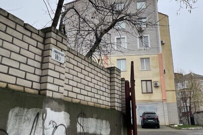 ІПОТЕКА. Квартира семикімнатна з прим. гаражу №16-17, прим. підвалу №16-16 та прим. комори №16-23 загальною площею 366.90 кв.м., за адресою: Миколаївська обл., м. Миколаїв, вул. Вадима Благовісного (ст. н. Нікольська), буд. 10/3, кв. 16