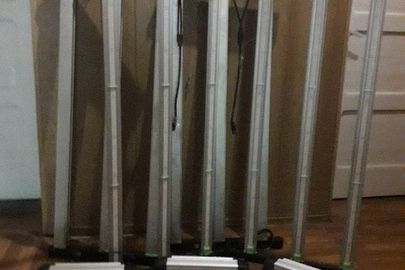 Конфісковане майно за рішенням суду: Лампи «FLEXSTAR LED» із стабілізаторами напруги, в кількості 3 шт., стан б/в