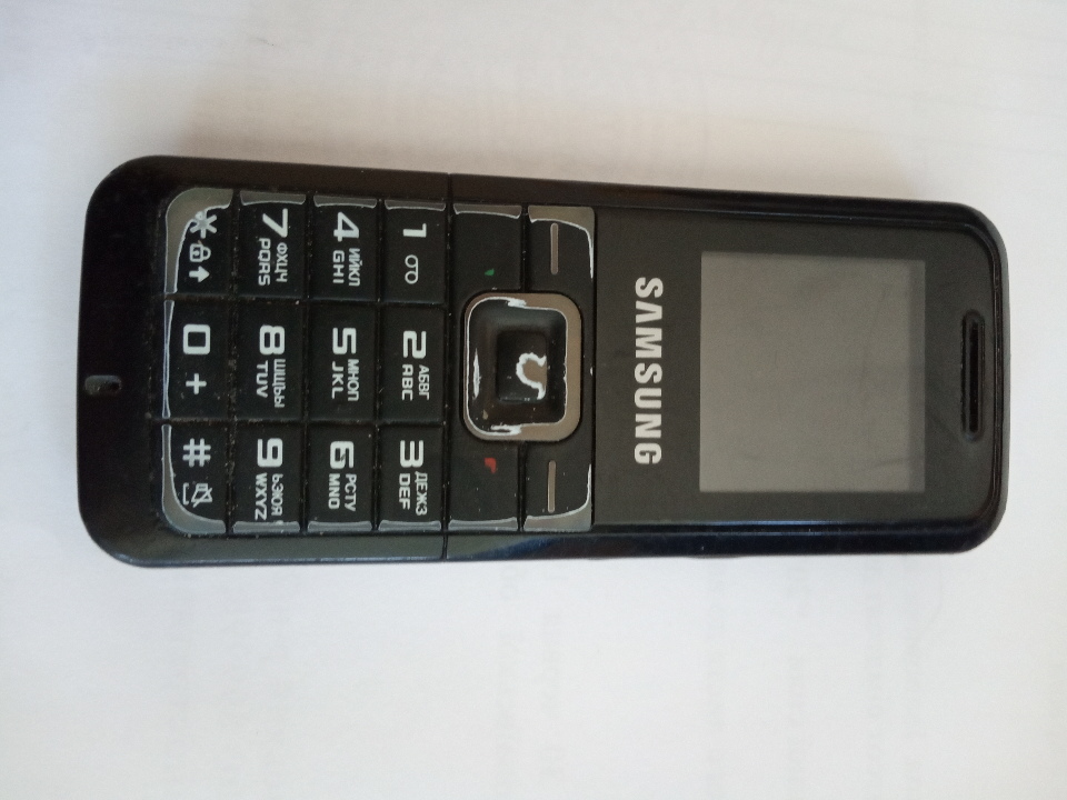 Мобільний телефон «САМСУНГ-Е-1070» 