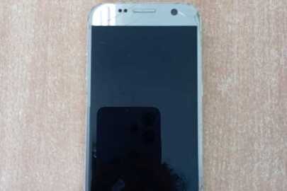 Конфісковане майно за  рішенням суду: мобільний телефон марки "SAMSUNG", б/в, 1 шт.