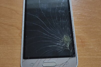 Конфіскація майна за рішенням суду: мобільний телефон марки "Samsung Duos", (б/в)