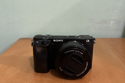 Відеокамера марки SONY A6400 4K, б/в