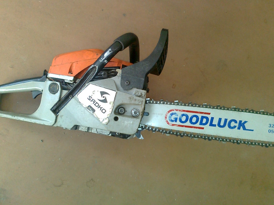 Бензопила 