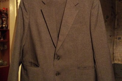 Піджак класичний чоловічий 50 розміру , сірого кольору, б/у