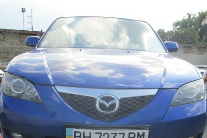 Колісний транспортний засіб: легковий седан, марка MAZDA, модель 3, ДНЗ ВН7237ВМ, рік випуску 2007, шасі (кузов, рама) № JM7BK326581373634, синього кольору