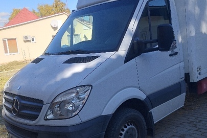 Автомобіль марки MERCEDES-BENZ, модель: SPRINTER 518 CDI, державний реєстраційний номер  АО4772АМ, рік виробництва: 2012, Номер кузова: WDB9061331N517248, білого кольору