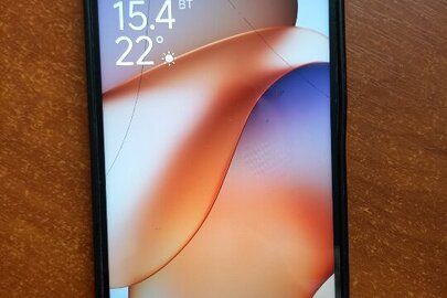 Конфіскація майна за рішенням суду: б/в, мобільний телефон марки «Xiaomi Redmi 13» чорного кольору в силіконовому чохлі червоного кольору, з сім-картою «Moldcell» з маркуванням «89373020220056958221», з сім-картою «Київстар» з маркуванням «8938003992979886