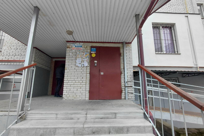 Однокімнатна квартира, загальною площею 65,4 кв.м, яка розташована в 9-му під'їзді на 6-му поверсі десятиповерхового цегляного житлового будинку за адресою: Вінницька обл., м. Вінниця, вул. Келецька, буд. 126-а, кв. 191