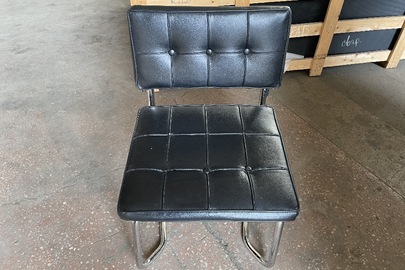 Офісний стілець, чорний, б/в, кількість 1