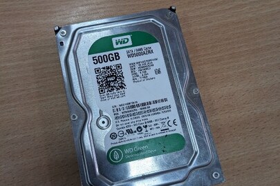 Конфісковане майно за рішенням суду: жорсткий диск Western Digital Green, модель WD5000AZRX, об'єм пам'яті 500GB , кеш 64MB, б/в