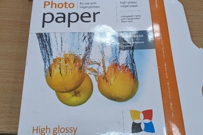 Конфісковане майно за рішенням суду: фотопапір для струменевого друку виробника ColorWay, формат A4 - 58 одиниць, розміром 10 х 15 см - 68 одиниць