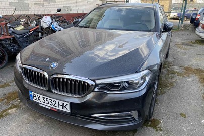 Автомобіль BMW, модель 520D, 2017 року випуску, реєстраційний номер ВХ3532НК, ідентифікаційний номер кузова WBAJM71020B068687
