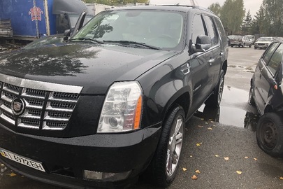 Транспортний засіб марки CADILLAC ESCALADE, колір – чорний, 2007 року випуску, № шасі 1GYFK63837R408968, днз АІ6972ЕН