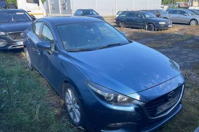 Транспортний засіб марки MAZDA 3, 2017 року випуску, номер кузова 3MZBN1V74HM138104, легковий, синього кольору, ДНЗ ВС1983КР
