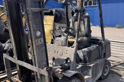 Навантажувач дизельний вилковий марка, модель: CPCD30DB  (Дальян), рік випуску: не встановлений, серійний/заводський номер відсутній, ДНЗ: відсутній