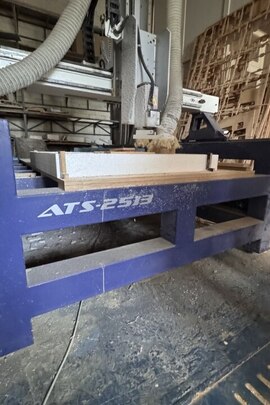 Верстат фрезерно-гравіювальний деревообробний "ATS-2513.PRO" бувший у використанні