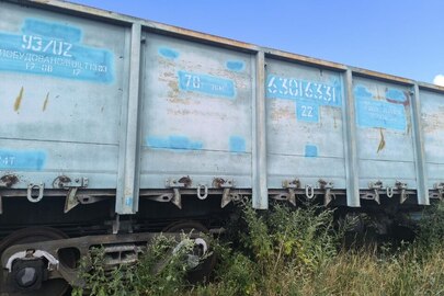 Напіввагон чотиривісний люковий без гальмівної площадки №63016331, код моделі: 1409, шифр моделі (СМГР): 12-9745; дата побудови та ВБЗ: 17.08.2017 ТОВ ДМЗ «КАРПАТИ»