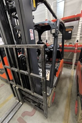 Навантажувач Linde E16C-02, 2018 року випуску, виробник: Німеччина, ідентифікаційний № H2X386J08302, державний номерний знак: T14307AI
