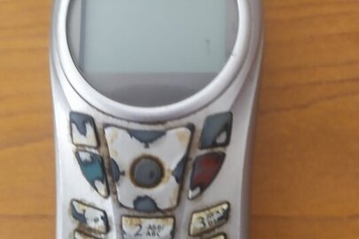 Мобільний телефон " Motorola с 115"