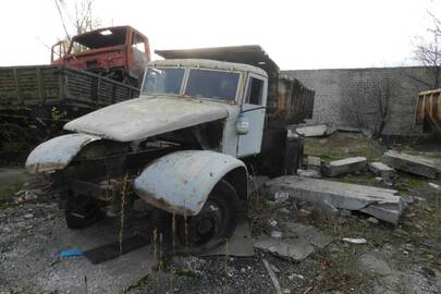 Вантажний автомобіль: КРАЗ 256 Б1, (самоскид), 1992 р. в., колір білий,  ДНЗ: 1396АЕН,VIN: 0738571