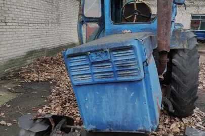 Трактор колісний: Т-40 АМ, колір синій, ДНЗ: 04629ЯА, 1986 р. в. номер шасі: 01722