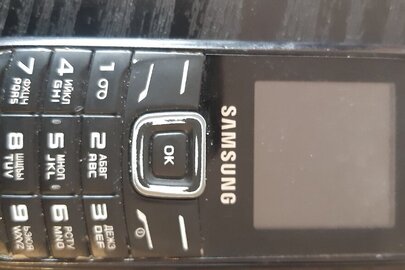 Мобільний телефон " Samsung " IMEI 356994051054496, 356995051054493 , б/в
