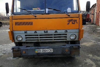 Вантажний автомобіль: КАМАЗ 5511 (самоскид), 1989 р.в., жовтого кольору, ДНЗ ВВ2864СЕ, VIN : XTС551100E0177504