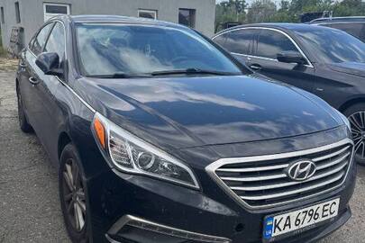 Транспортний засіб автомобіль марка HYUNDAI, модель SONATA, 2014 року випуску, тип транспортного засобу: легковий, колір чорний, номер кузова: 5NPE24AF1FH009618, номер державної реєстрації: КА6796ЕС