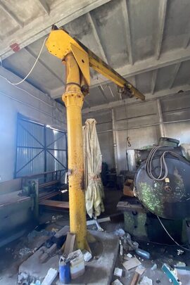 Кран консольно-поворотний, 1 шт., б/в