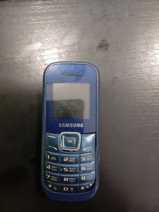 Мобільний телефон «SAMSUNG», синього кольору, ІМЕІ: відсутній