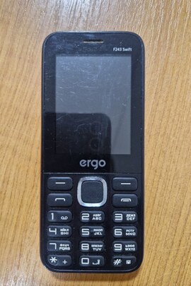 Конфісковане майно за рішенням суду: мобільний телефон "ERGO", б/в, без акумуляторної батареї.