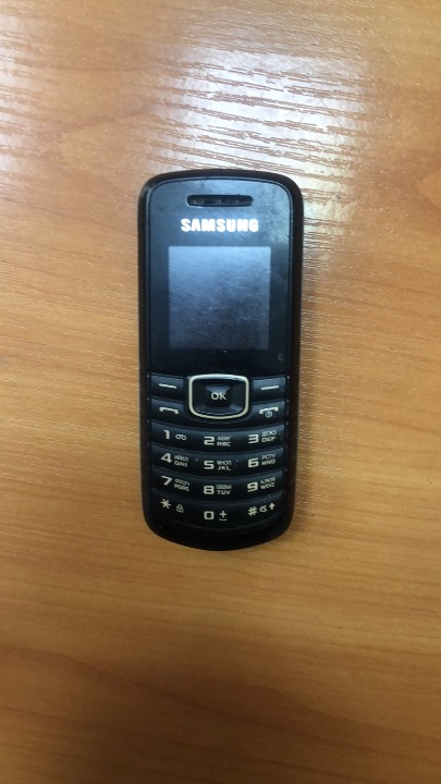 Мобільний телефон торгової марки Самсунг