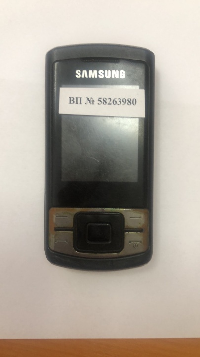 Мобільний телефон торгової марки “Samsung”, з серійним номером IMEI:354300/04/687008/3
