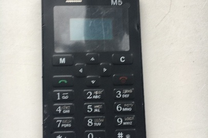 Мобільний телефон марки "Лєки model1 M5"