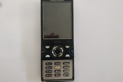 Мобільний телефон марки "Sony Ericsson W995" б/у