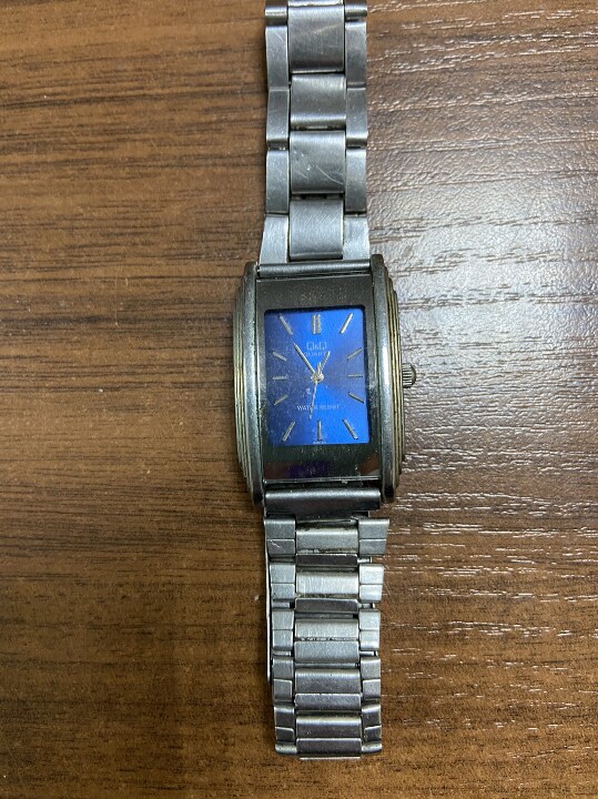 Ручний годинник QSQ WATER RESIST, сірого кольору