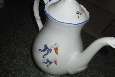 Кавник "OFELIE", 1,2 л, білого кольору, 1 шт.