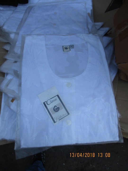 Блузка Ш-332, білого кольору, різних розмірів, 809 шт.