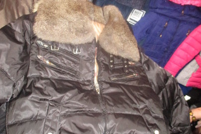 Куртка зимова "TAGLIA", чоловіча, на резинці, з хутряним коміром та капюшоном, чорного кольору, 1 шт.