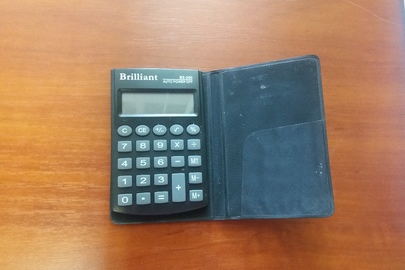 Калькулятор "Brilliant BS-200", чорного кольору, б/в