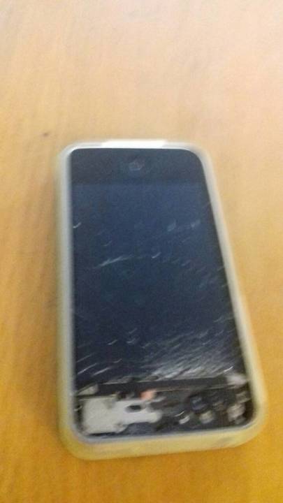 Мобільний телефон 