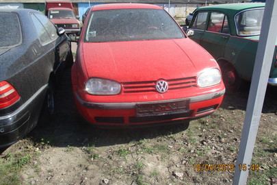 Легковий автомобіль Volkswagen Golf, ДНЗ: СА3380АР, № кузова: WVWZZZ1JZXD004887, 1999 р.в., червоного кольору