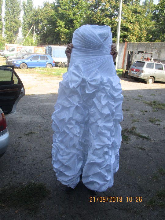 Весільна сукня, білого кольору