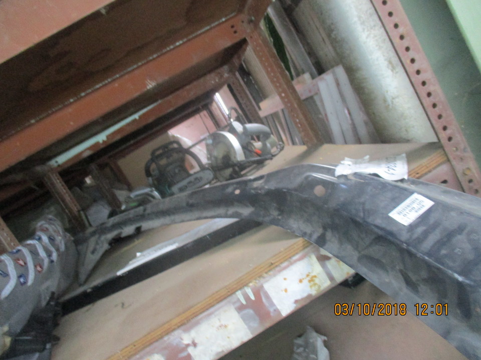 Стійка кузова 8108Q5, в кількості 1 шт.