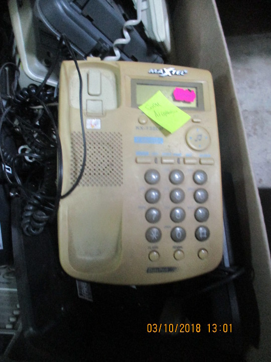 Телефон стаціонарний MAXTEL, KX - T32LM, жовтого кольору