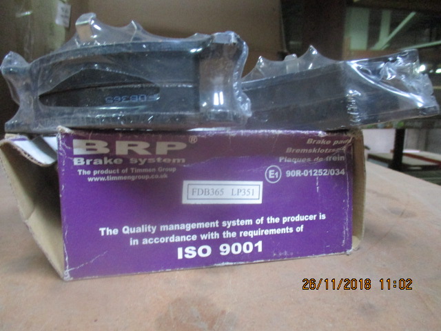 Колодки гальмівні Ford Fiesta 1.1-1.6D 83-89, в кількості 1 шт.