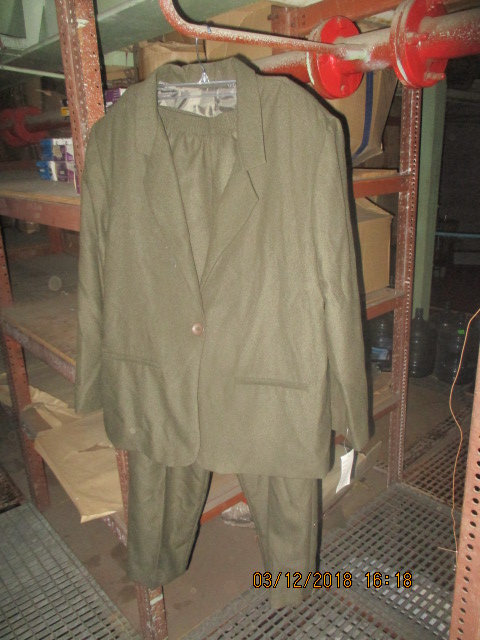 Костюм жіночий Ш-308, в кількості 3 шт.