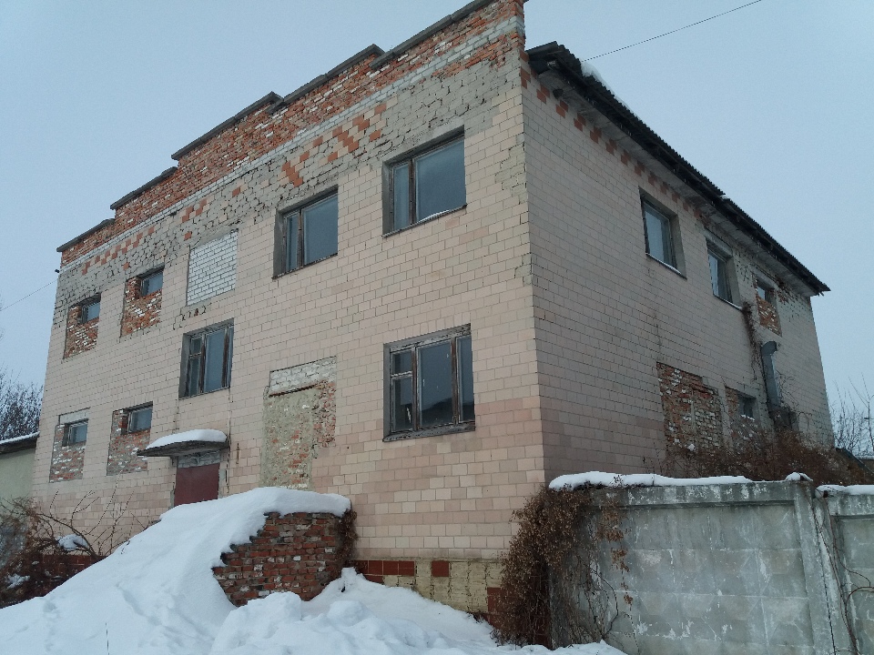 Іпотека. Нежитлові будівлі та споруди, адміністративне приміщення та частина складу літ. 