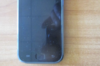 Мобільний телефон "Samsung", чорного кольору, б/в