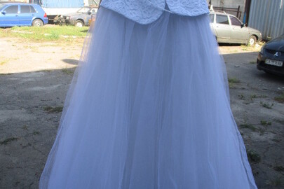 Весільна сукня, білого кольору